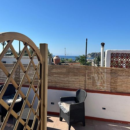 Ischia Mare Bed and Breakfast Buitenkant foto
